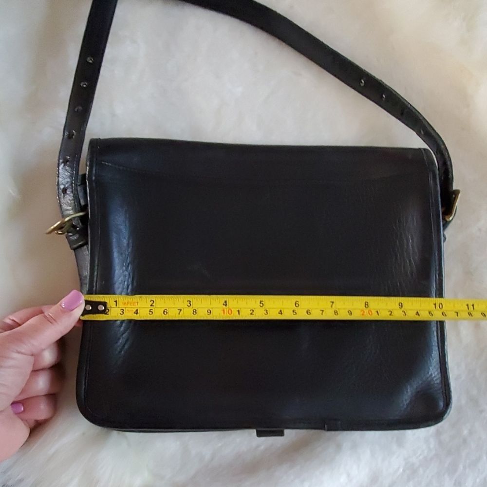 Vintage black leather Coach crossbody bags purse Y2K - Picture 4 of 8